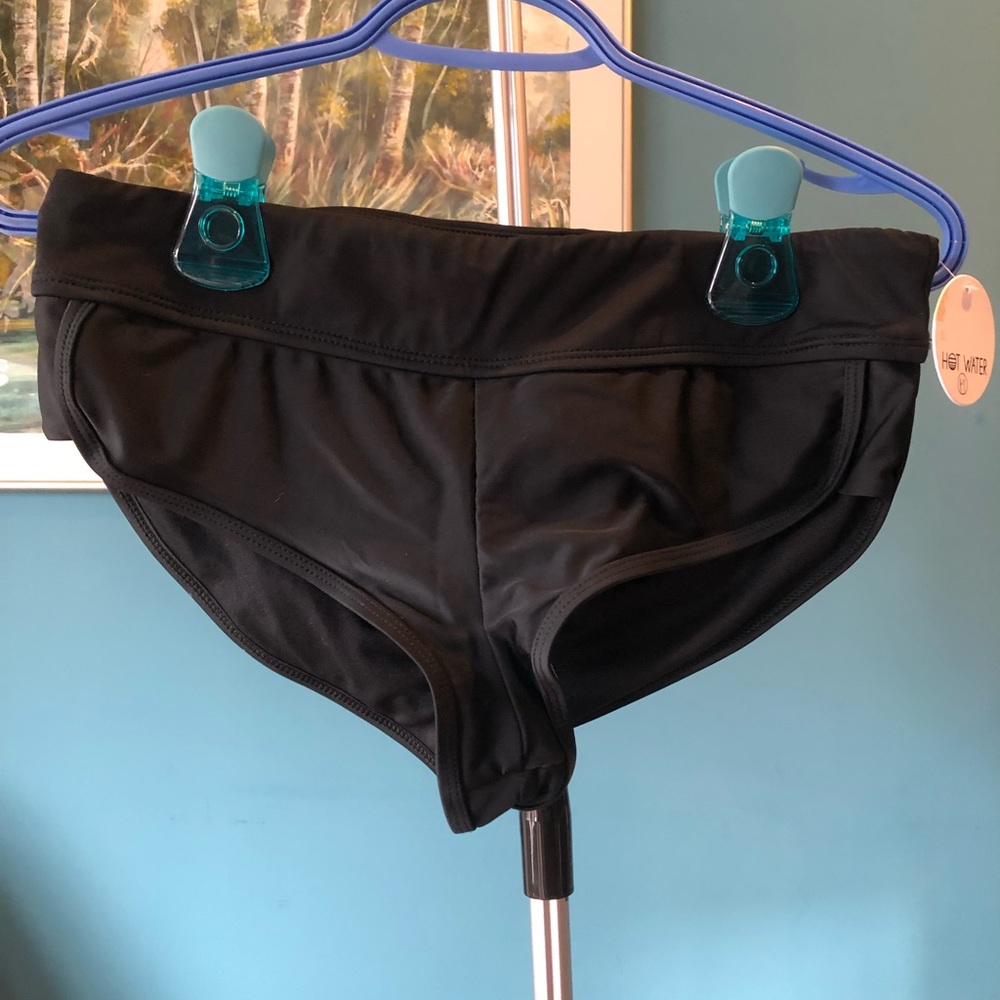 Bikini bottoms size medium new